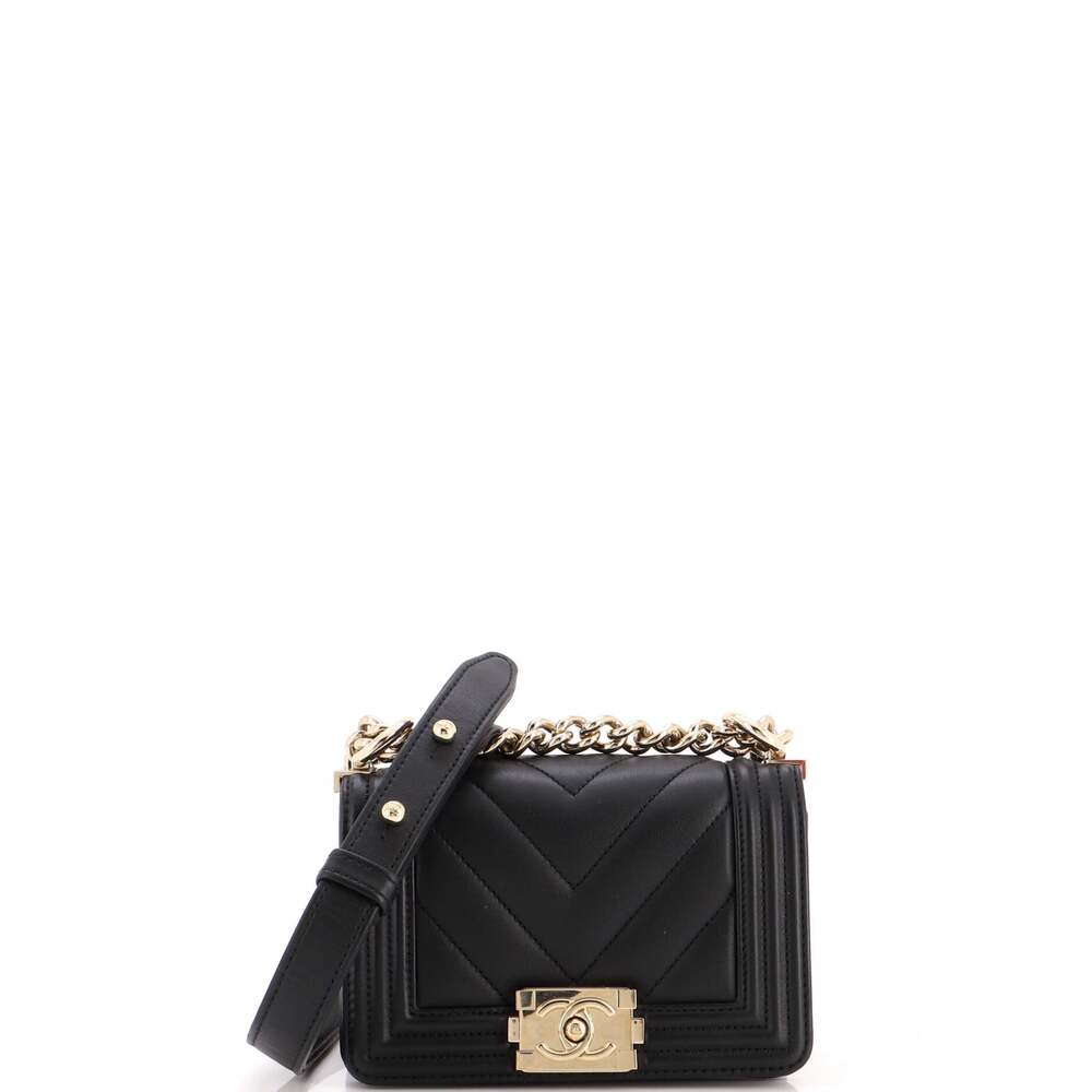 Chanel Boy Flap Bag Chevron Lambskin #327289C44B